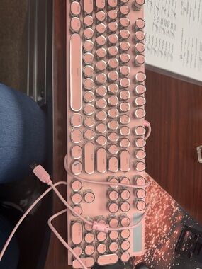 Pink Retro Mechanical-Style USB Keyboard